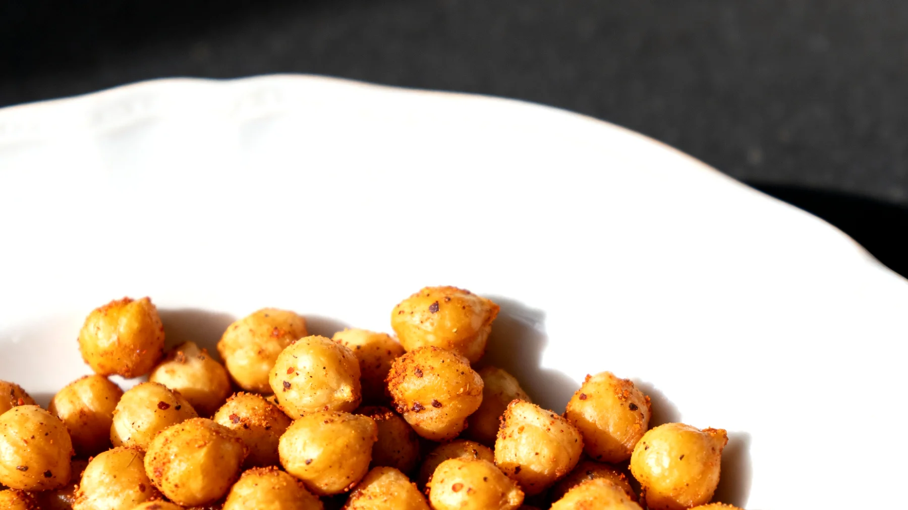 Geröstete Kichererbsen mit Gewürzen (Leblebi)"